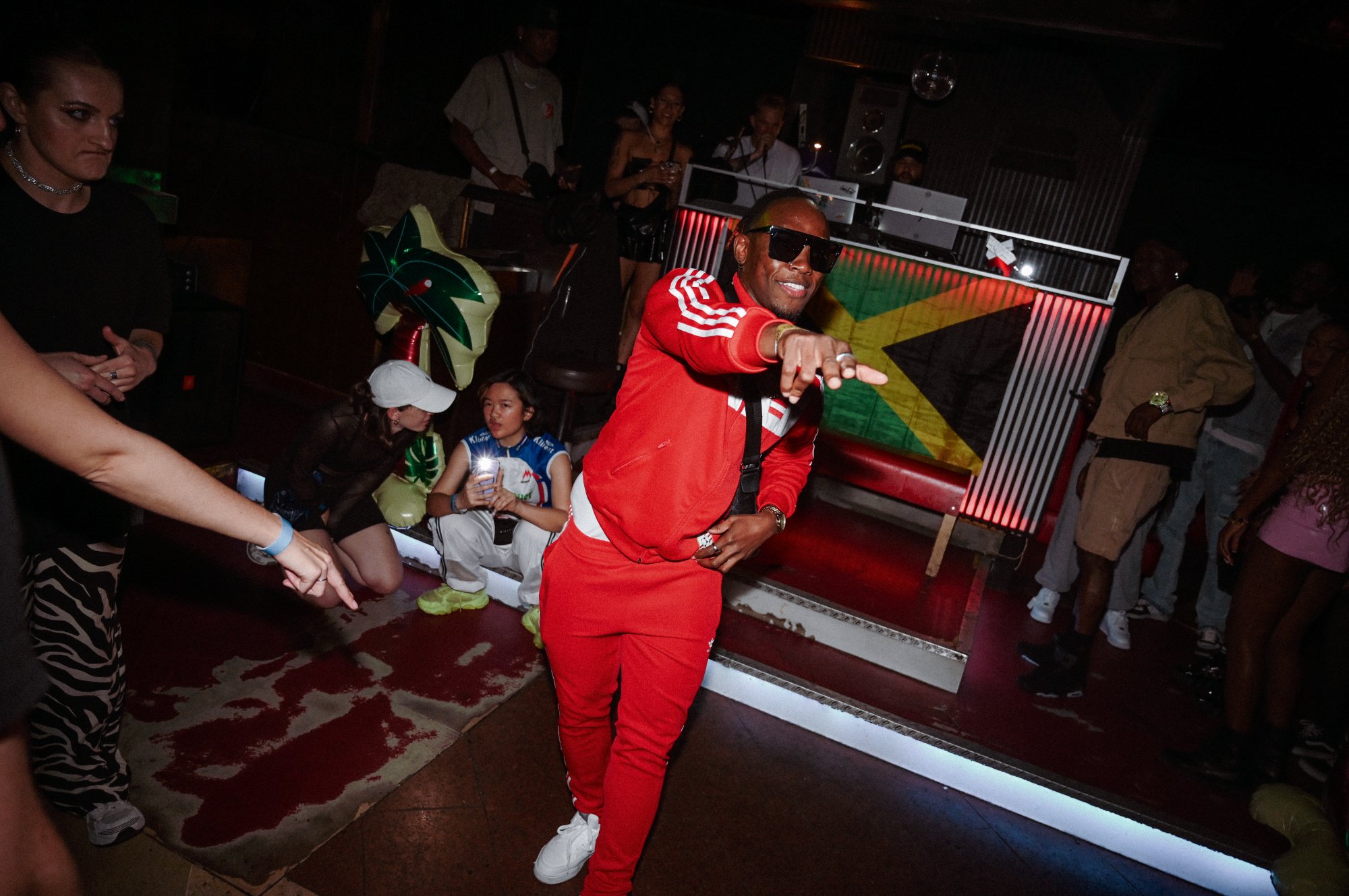 Chuby Dice performing